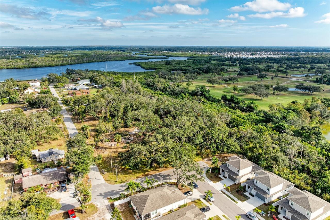 12th Ave., Bradenton, FL 34208