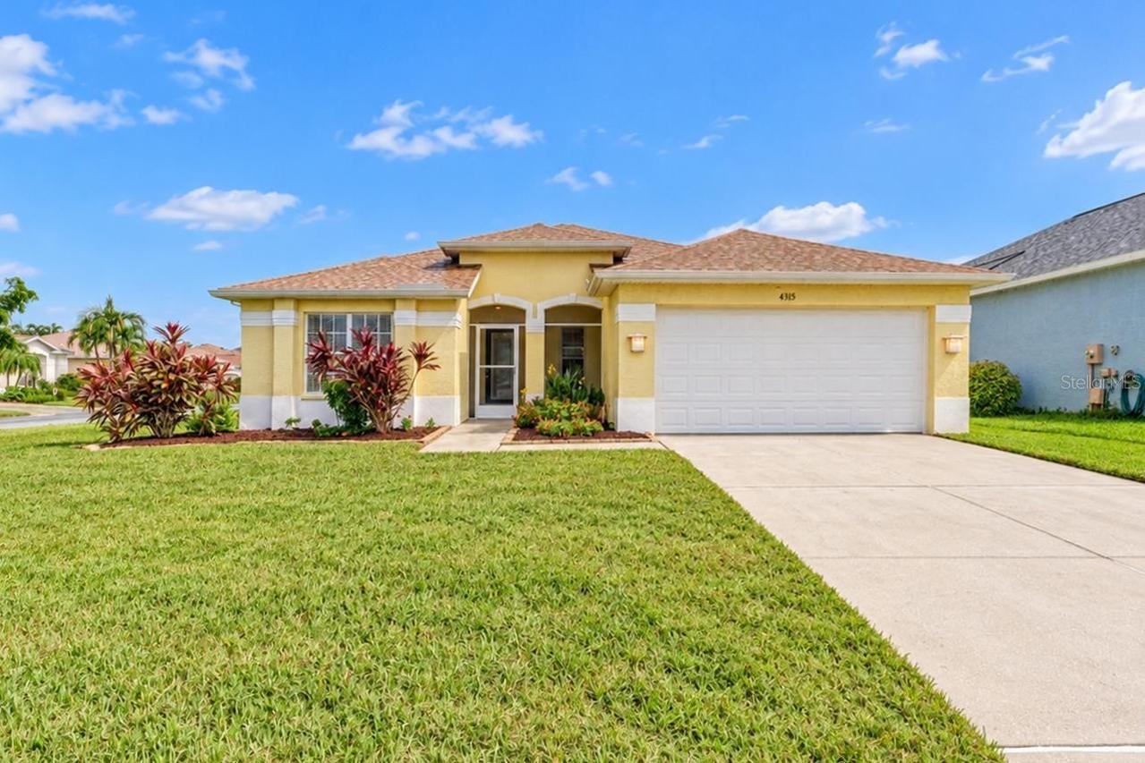 4515 50th Dr., Bradenton, FL 34210