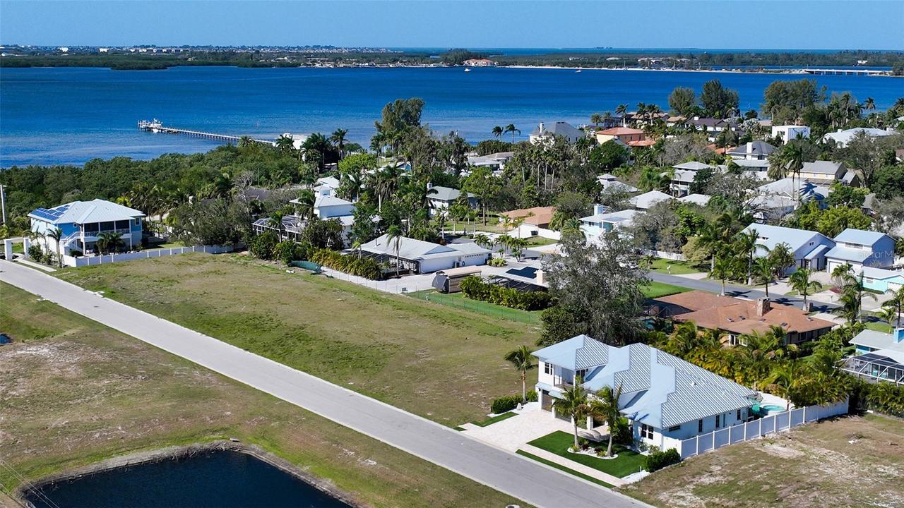 7804 W 20th Place, Bradenton, FL 34209