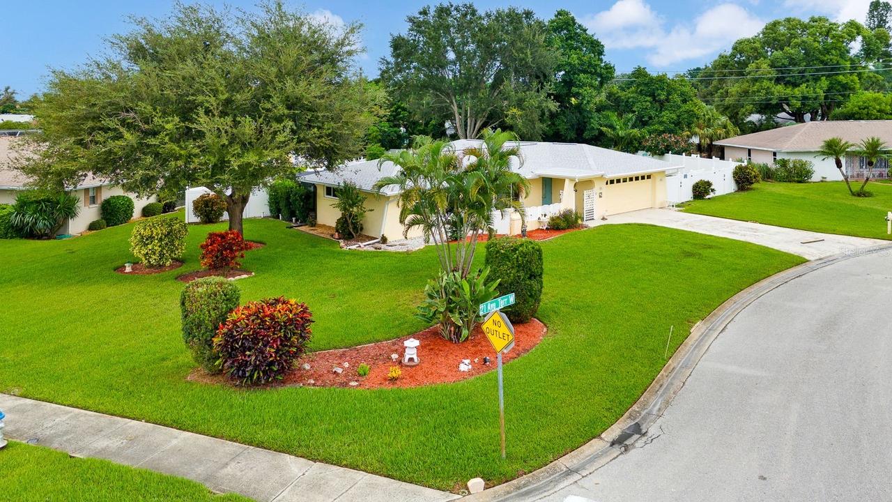 6806 21st Avenue Ter., Bradenton, FL 34209