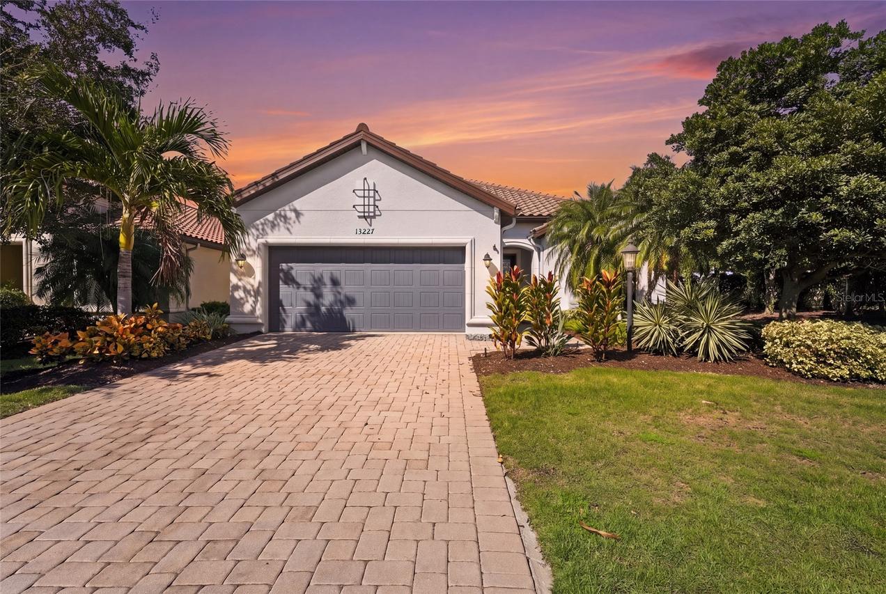 13227 Palermo Dr., Bradenton, FL 34211
