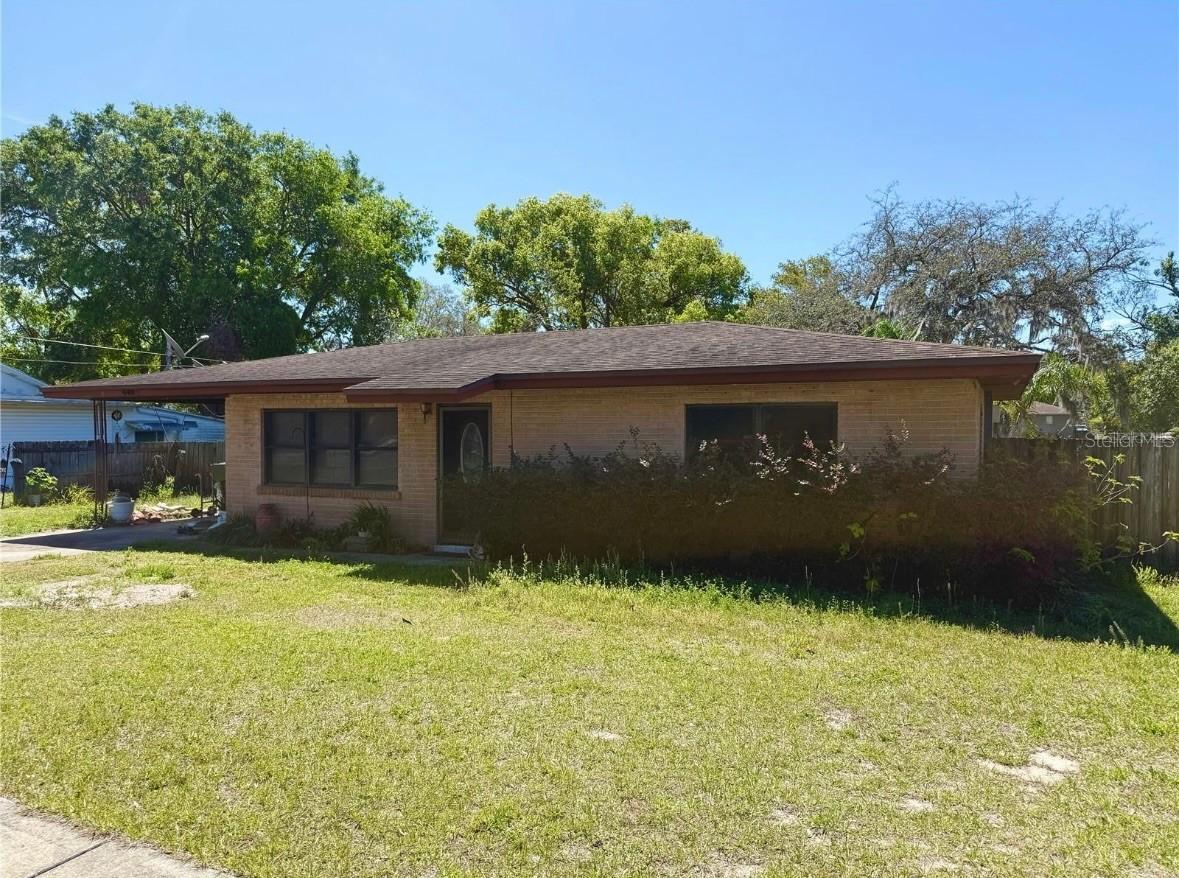 460 W Pierce St., Lake Alfred, FL 33850