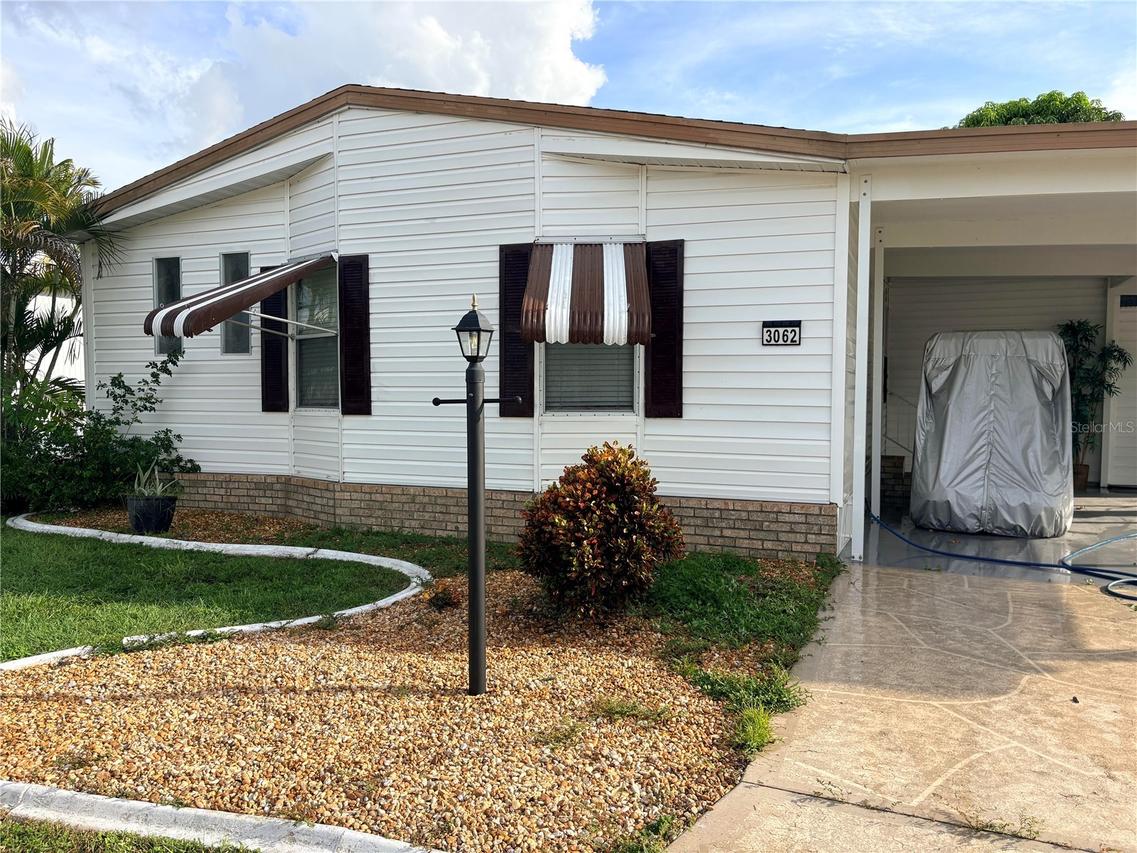 3062 Artesian Ln., North Fort Myers, FL 33917