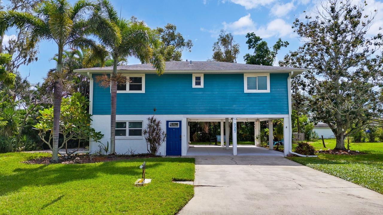 727 47th St., Palmetto, FL 34221
