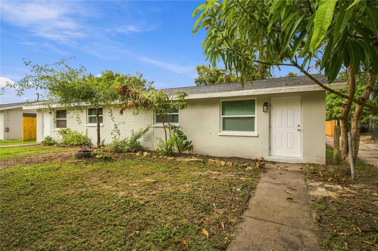 4212 9th St., Bradenton, FL 34208
