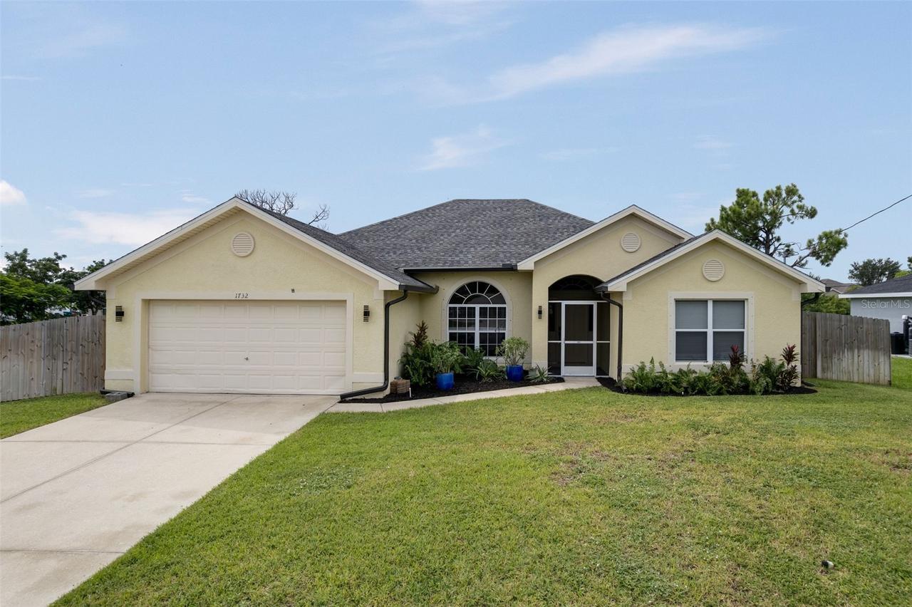 1732 NW 15th Ter., Cape Coral, FL 33993