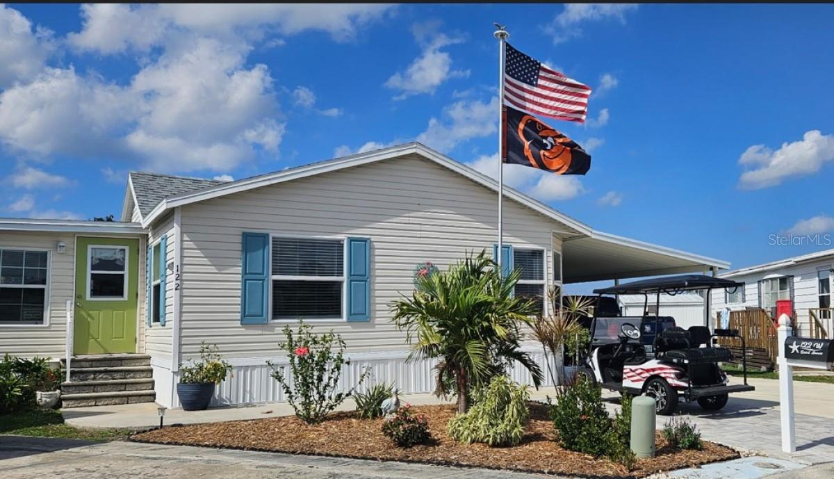 122 W Saint Annes Cir., Apollo Beach, FL 33572