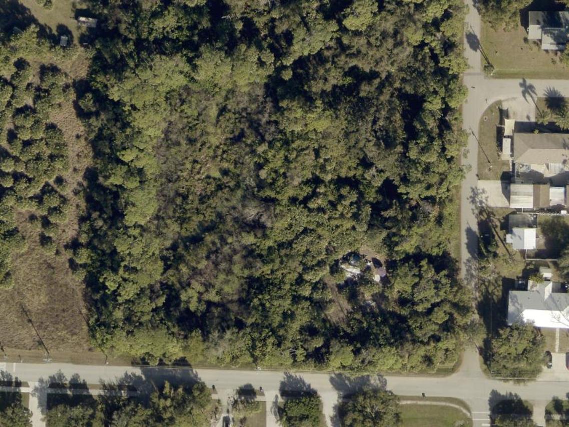 . N New York Ave., Englewood, FL 34223