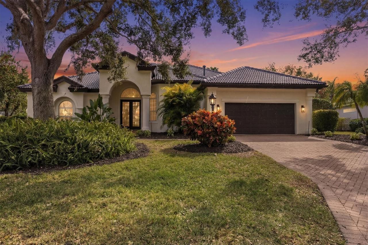 6922 Stanhope Pl., University Park, FL 34201