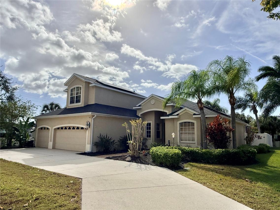 6608 64th Ter., Bradenton, FL 34203