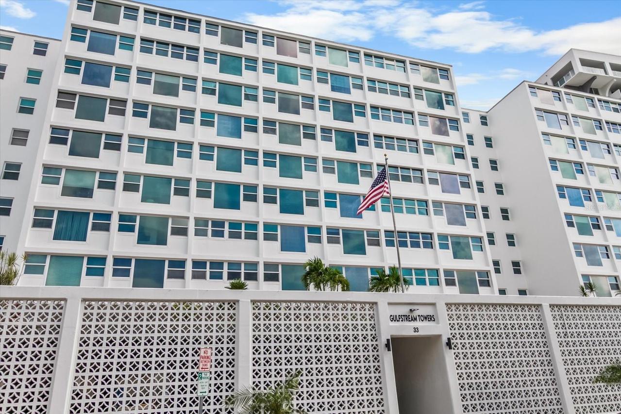 33 S Gulfstream Ave. #307, Sarasota, FL 34236