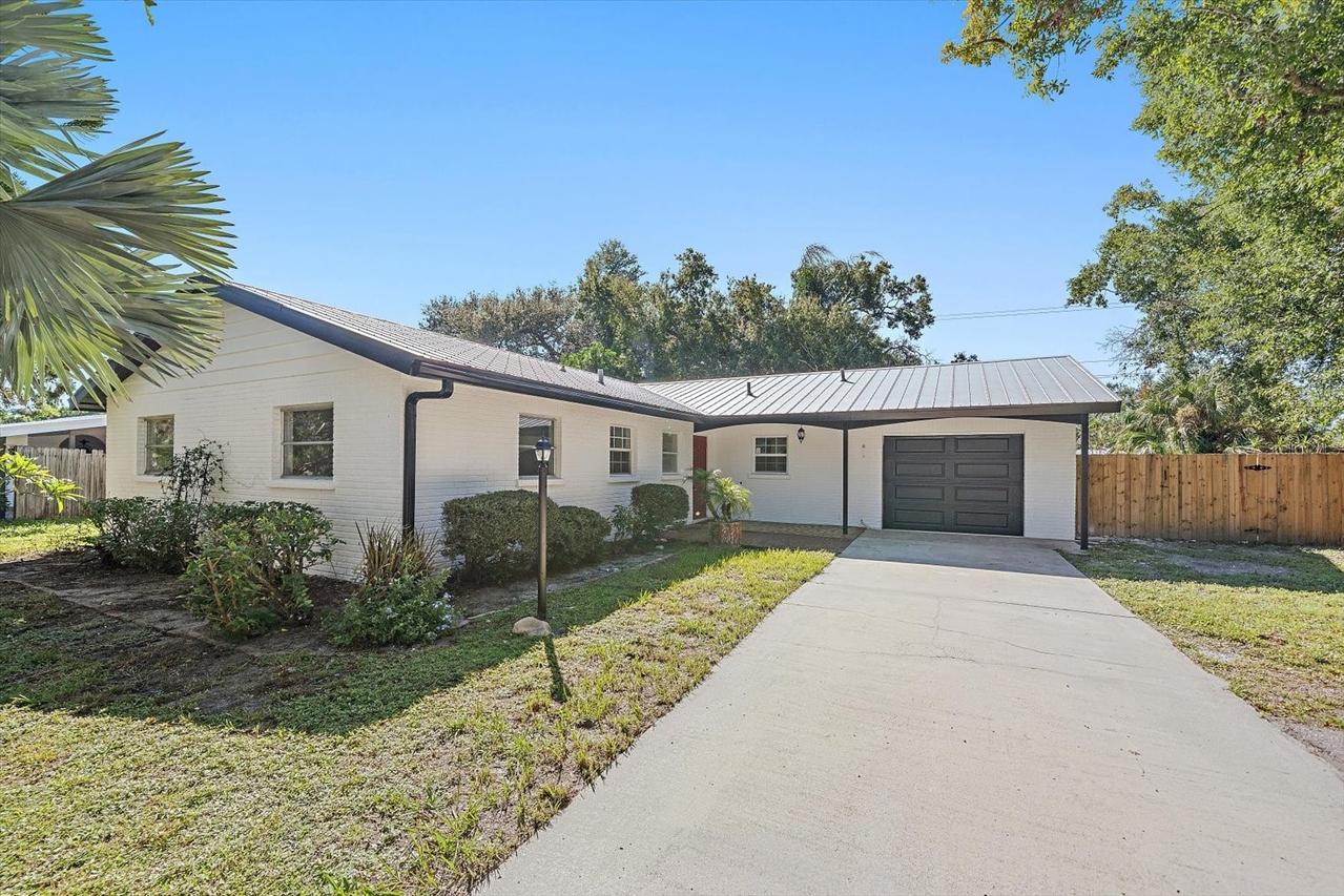 3372 Webber St., Sarasota, FL 34239