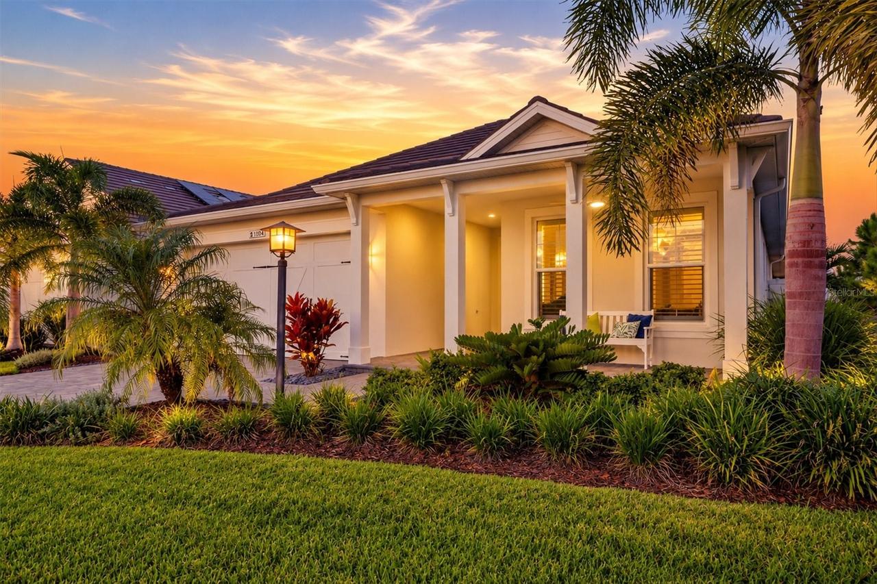 1104 Waterline Ct., Sarasota, FL 34240