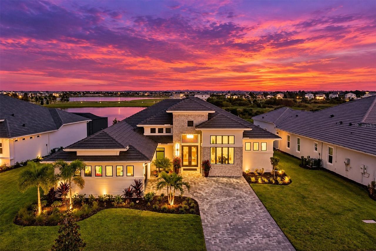 18504 Foxtail Loop, Venice, FL 34293