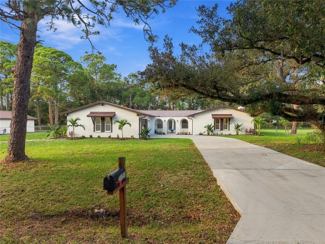 3151 53rd St., Sarasota, FL 34234