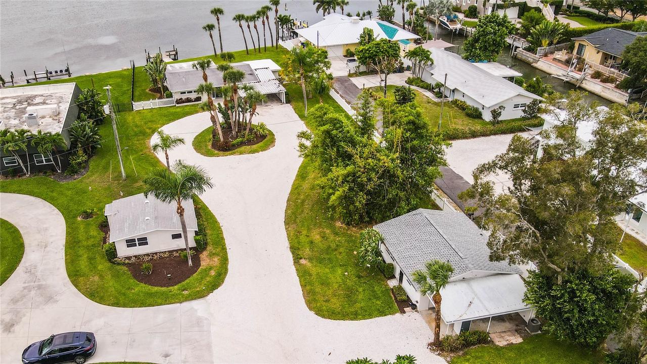 321 Bayshore Rd., Nokomis, FL 34275