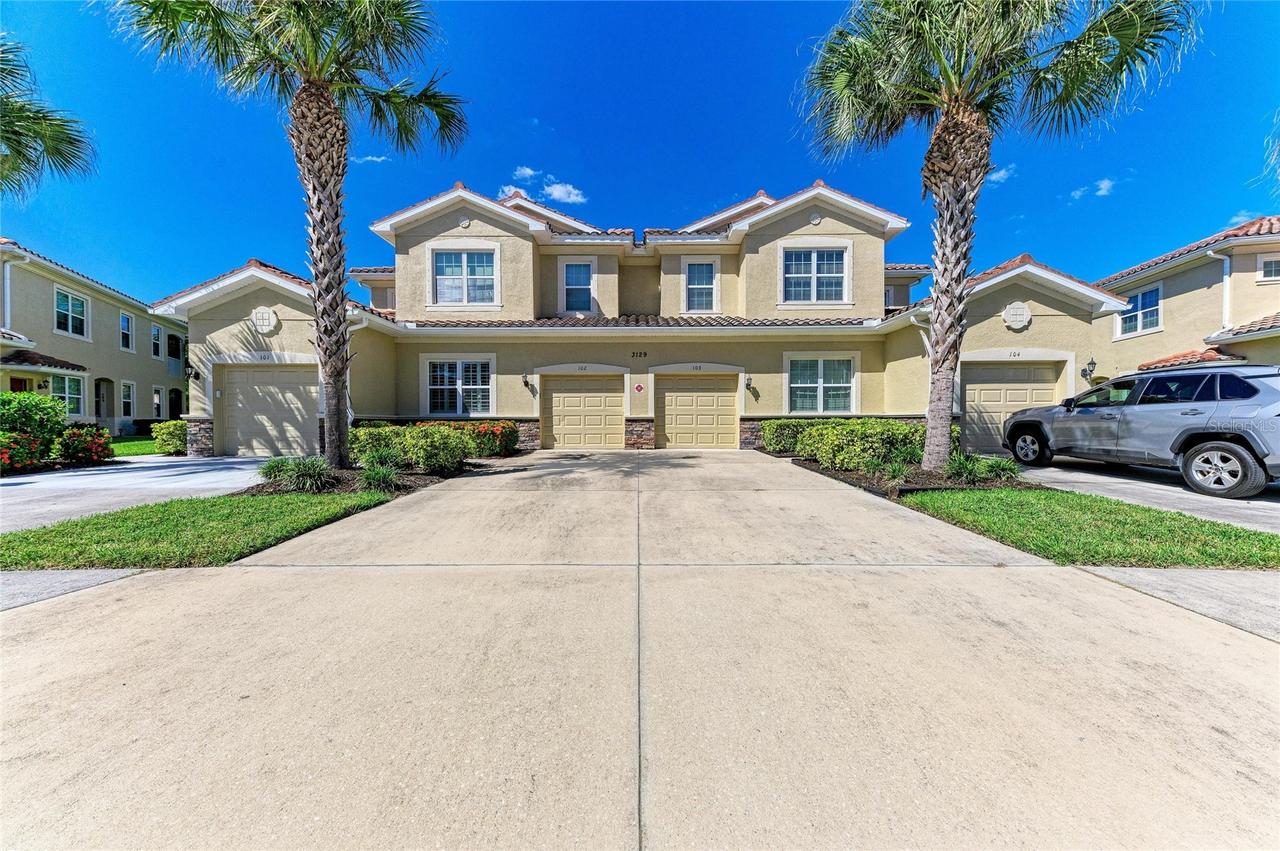 3129 Oriole Dr. #102, Sarasota, FL 34243