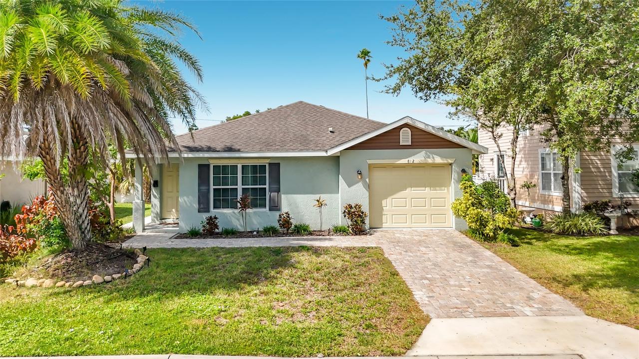 812 33rd St., Bradenton, FL 34205