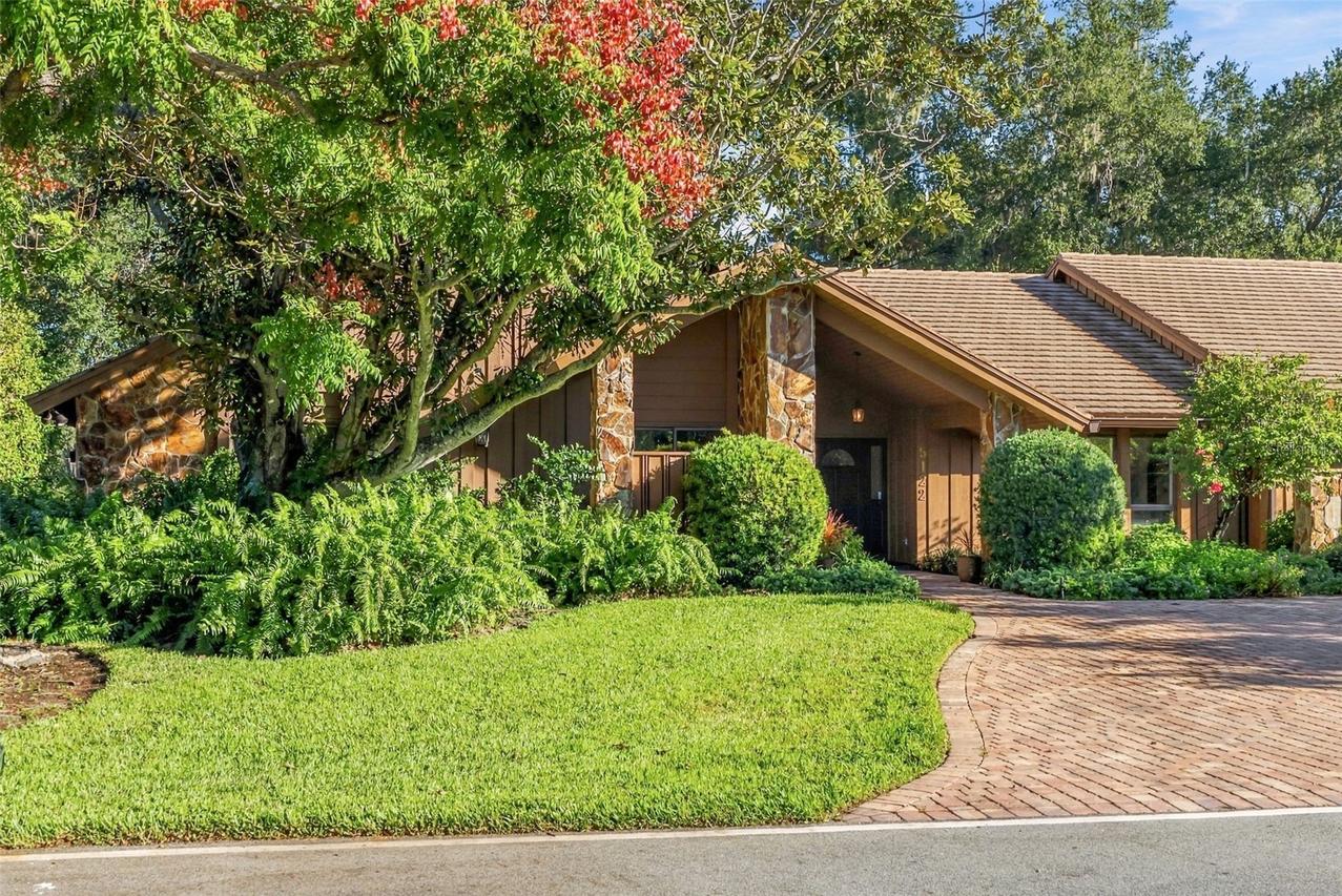 5122 Kestral Park, Sarasota, FL 34231
