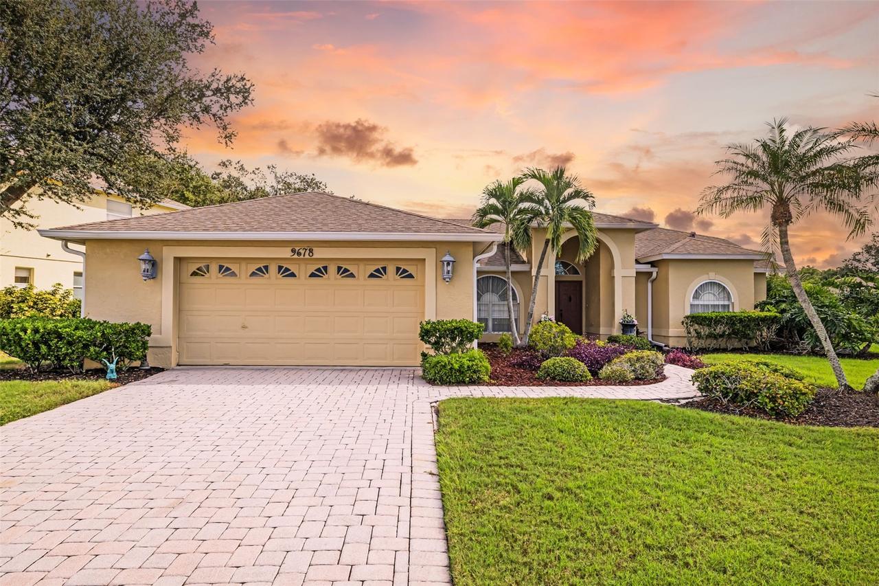 9678 Knightsbridge Cir., Sarasota, FL 34238