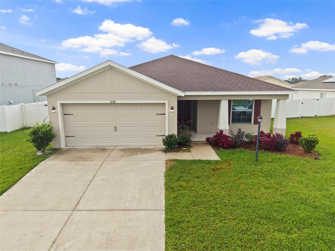 3258 52nd Cir., Palmetto, FL 34221