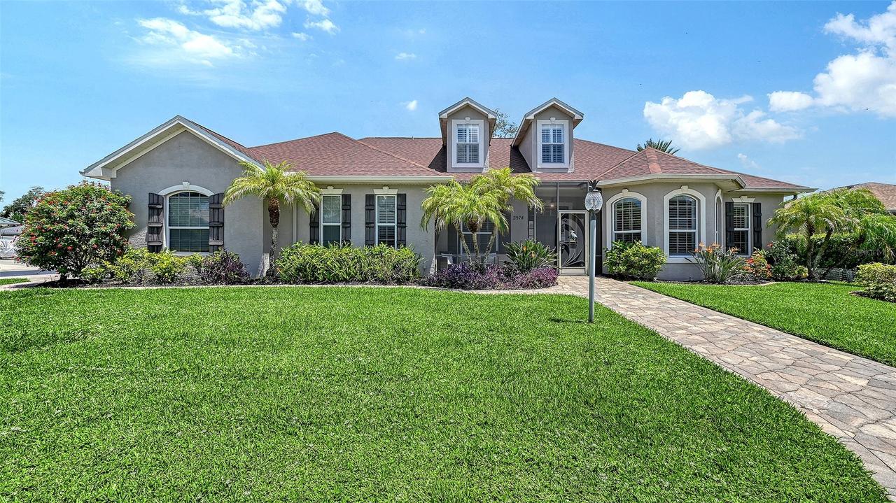 3974 Serenity Cir., Sarasota, FL 34235