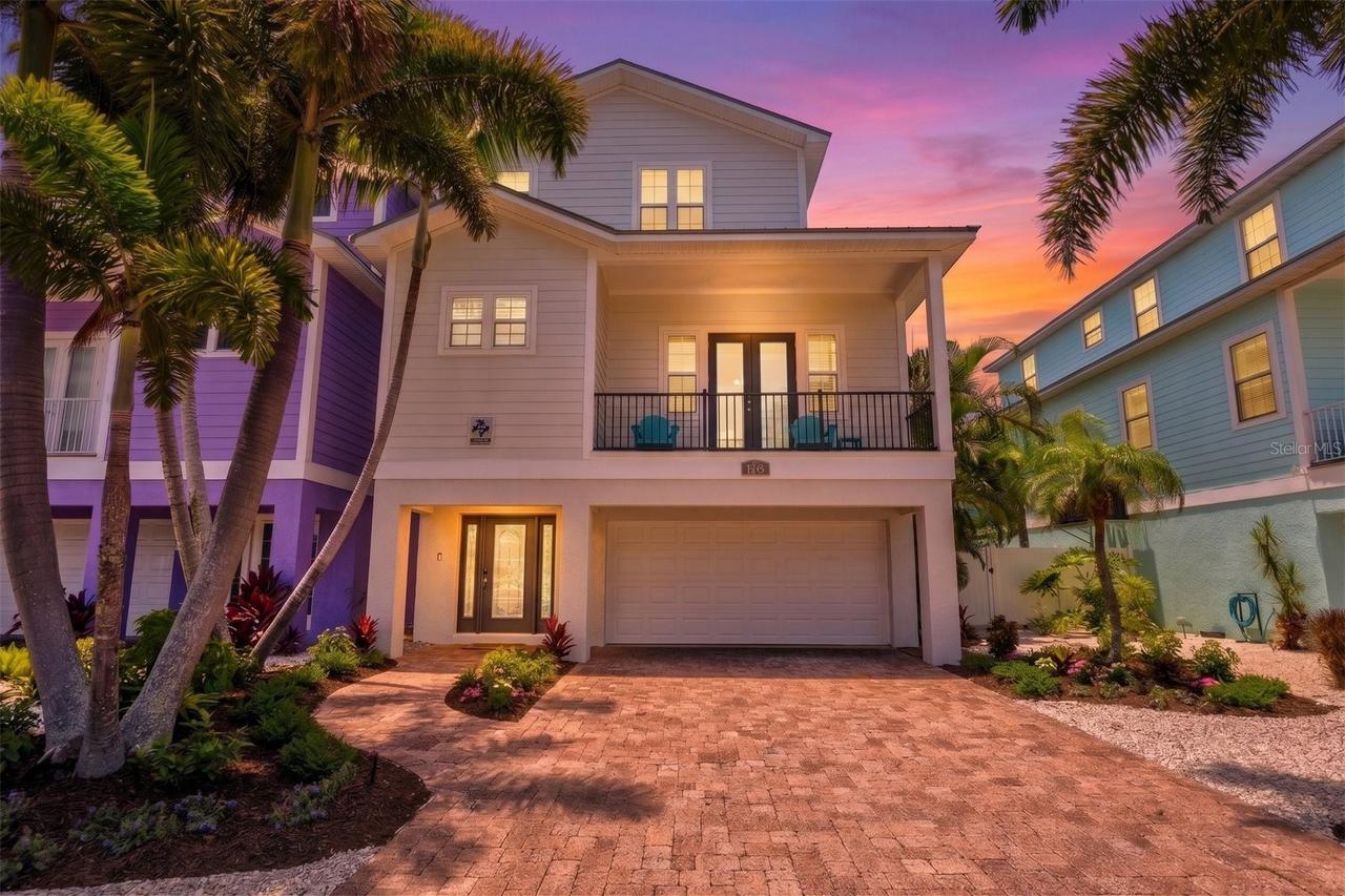 145 50th St St., Holmes Beach, FL 34217