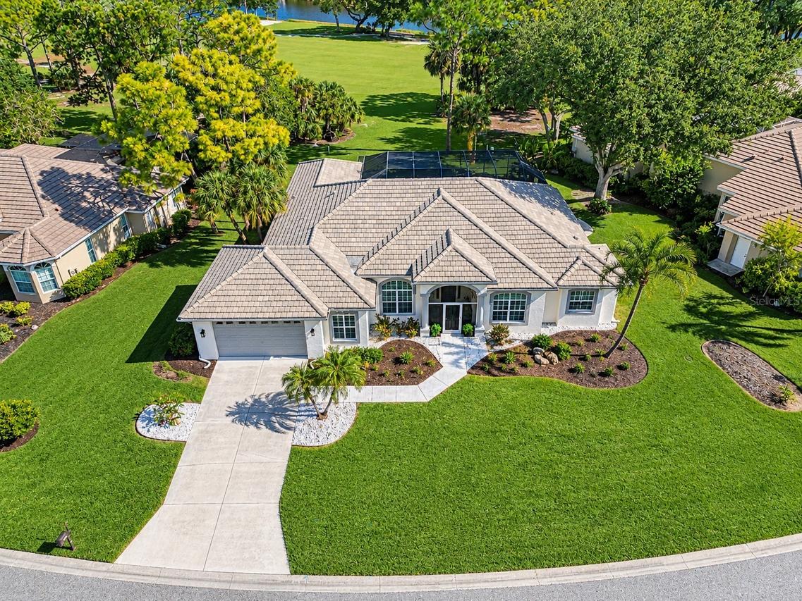 2125 Muskogee Tr., Nokomis, FL 34275