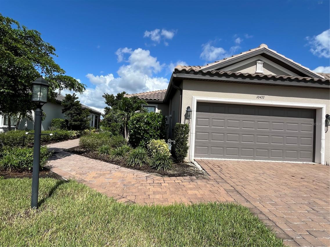 10433 Morning Mist Ln., Sarasota, FL 34241