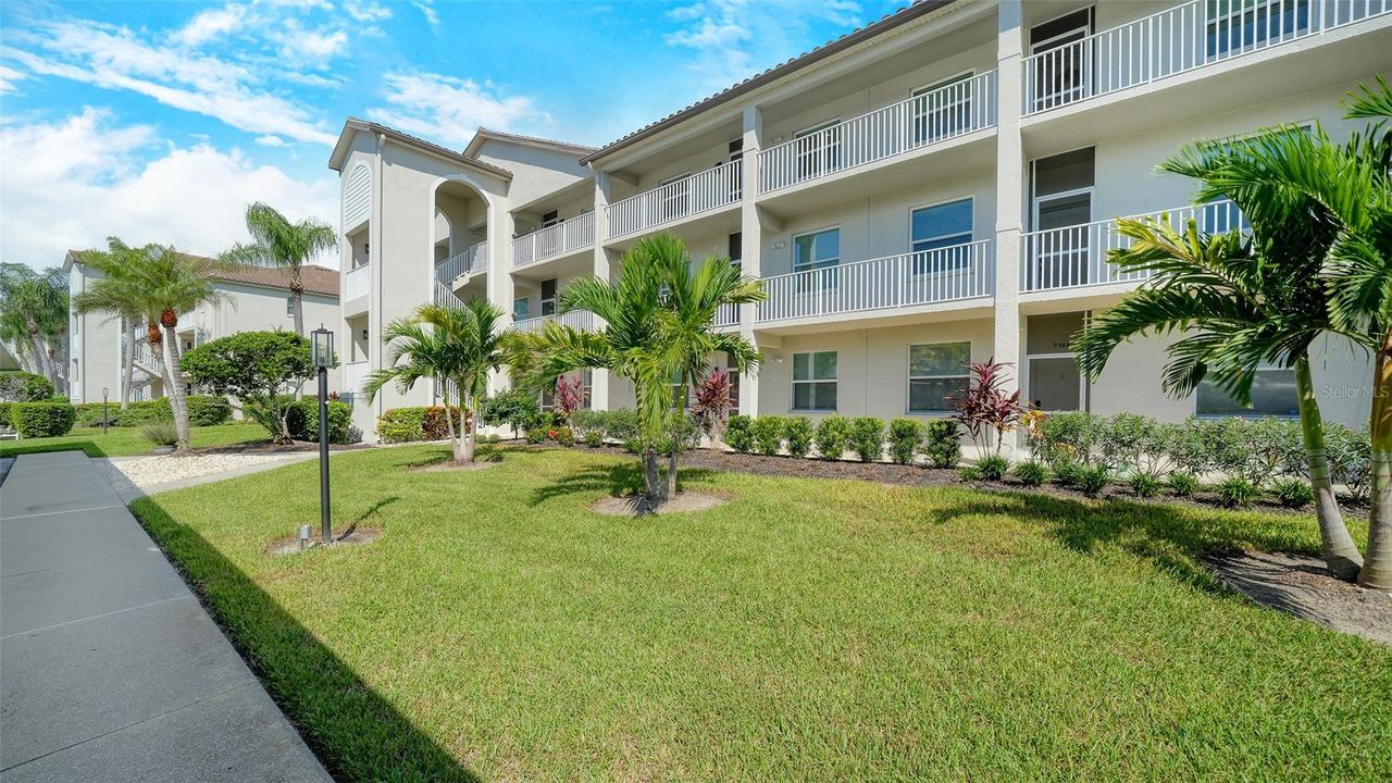 8755 Olde Hickory Ave. #7102, Sarasota, FL 34238