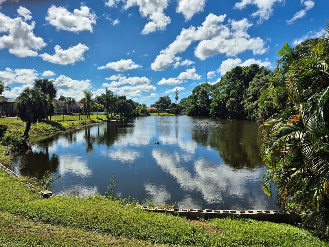2233 Lakewood Ter., Nokomis, FL 34275