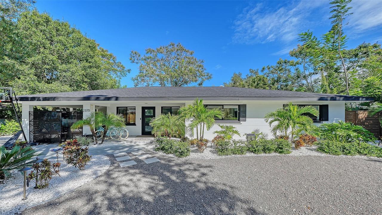 2375 Datura St., Sarasota, FL 34239