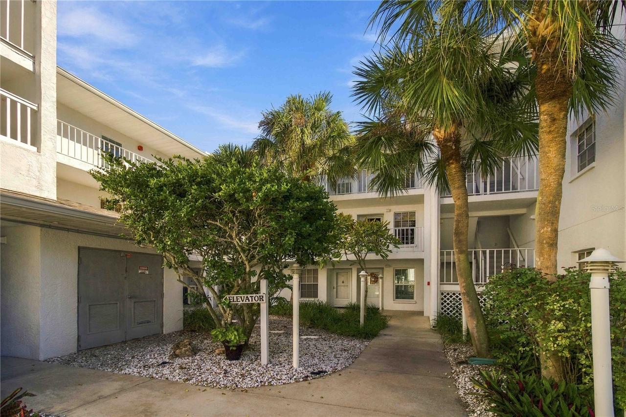 6304 Pointe West Blvd. #309, Bradenton, FL 34209