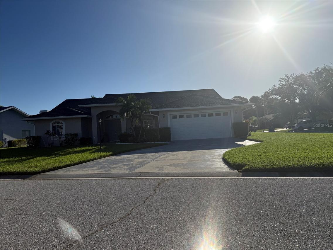 5909 41st St., Bradenton, FL 34203