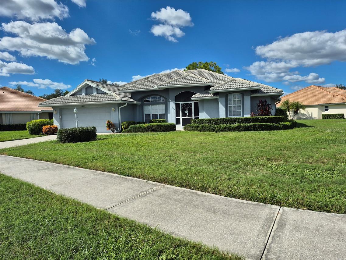 5065 Whitestone Dr., Venice, FL 34293