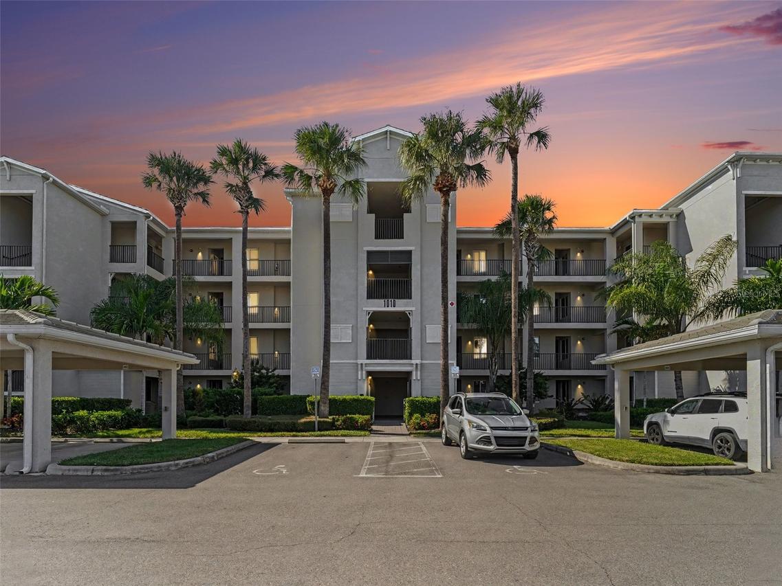 1010 Tidewater Shores Loop #304, Bradenton, FL 34208