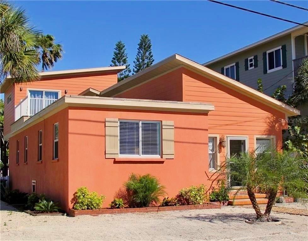 2219 Avenue C, Bradenton Beach, FL 34217