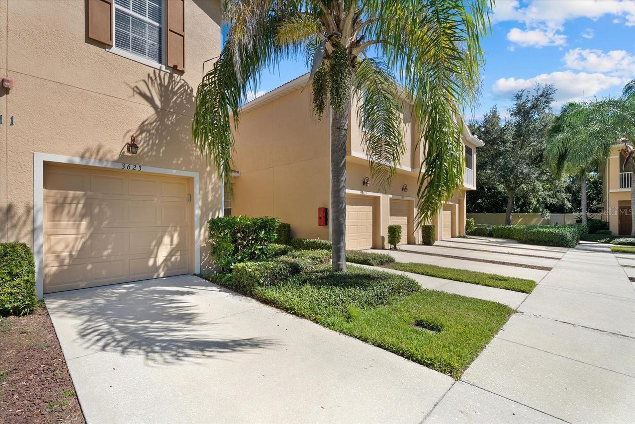 3623 Parkridge Cir. #11-104, Sarasota, FL 34243