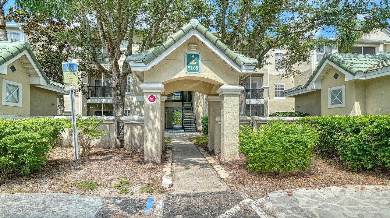 5168 Northridge Rd. #103, Sarasota, FL 34238