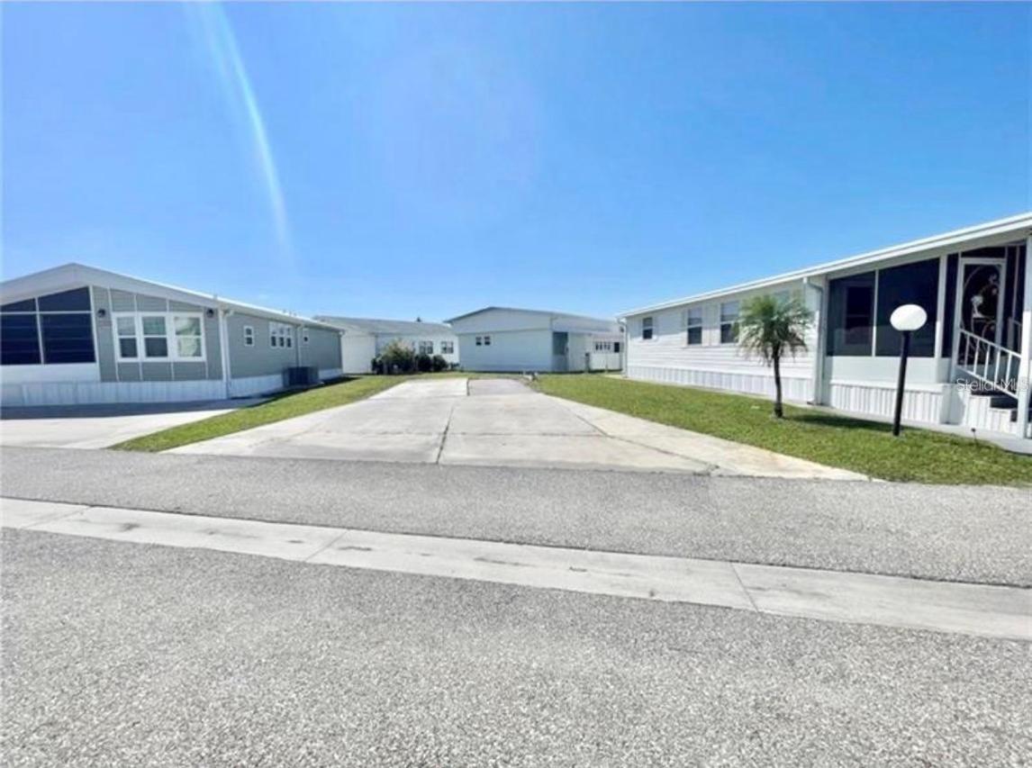 3333 26th Ave. #1124, Bradenton, FL 34208