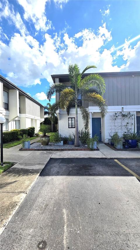 4001 Beneva Rd. #209, Sarasota, FL 34233