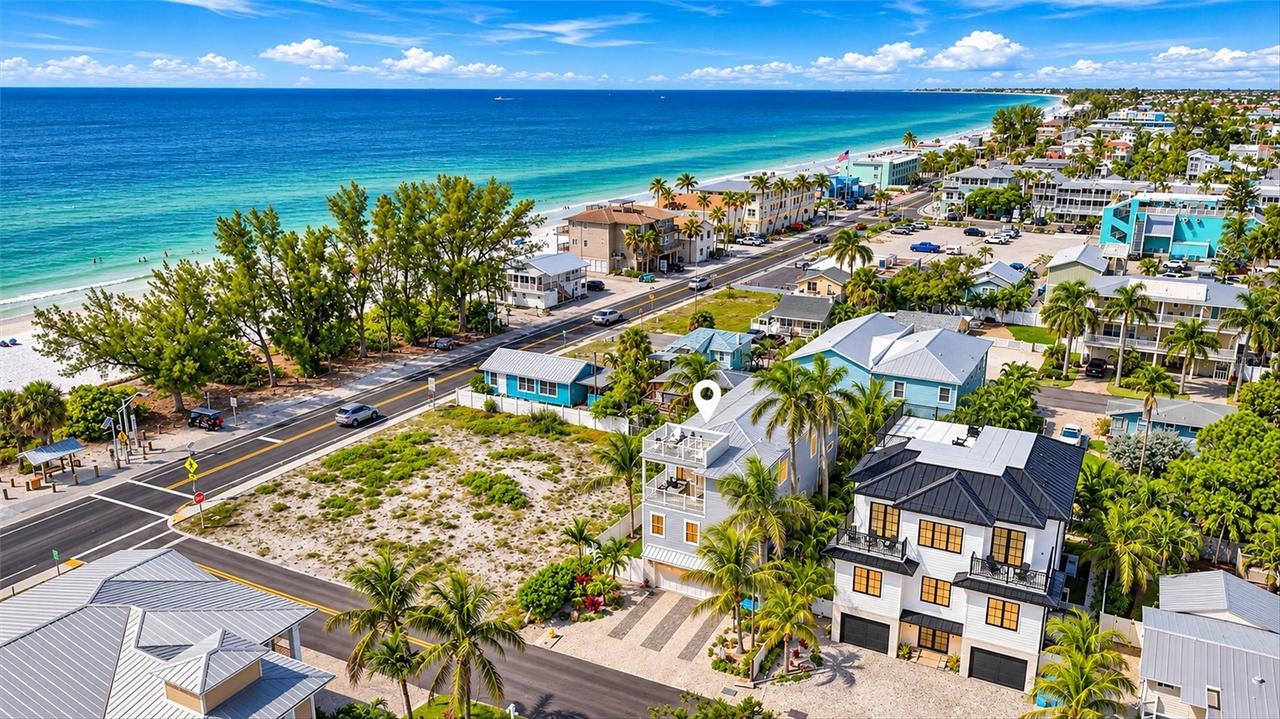 104 5th St., Bradenton Beach, FL 34217