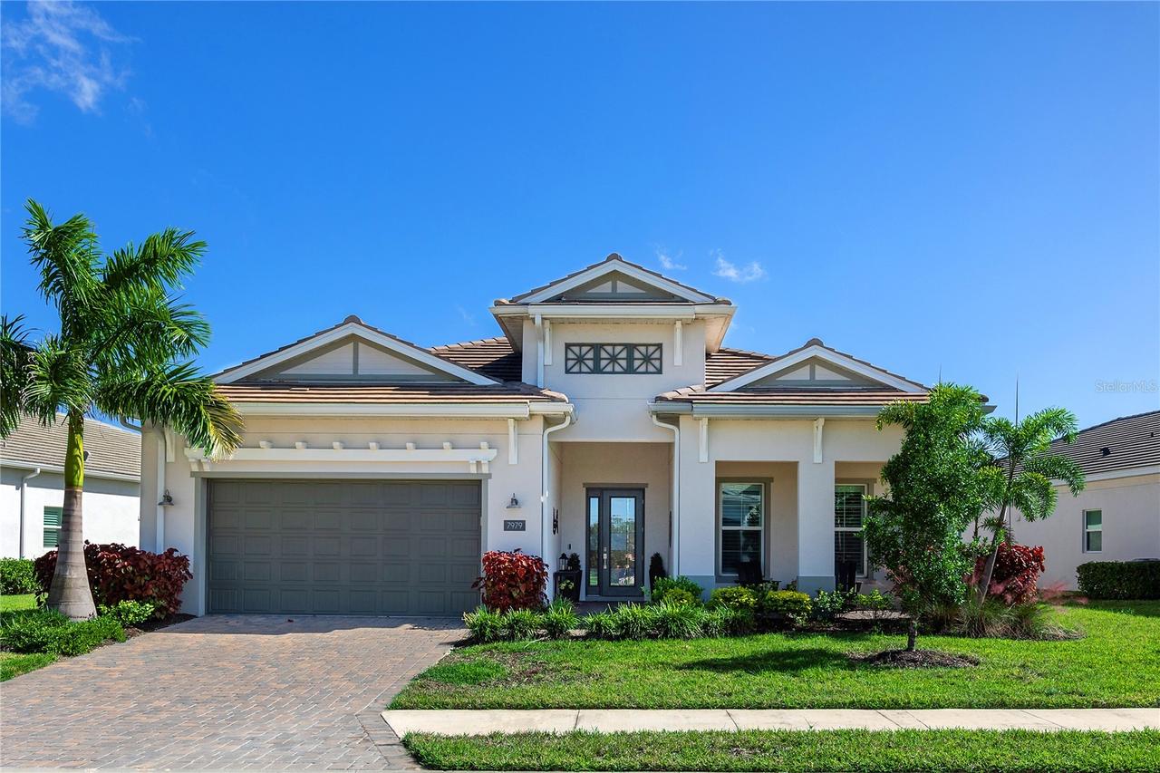 7979 Redonda Loop, Lakewood Ranch, FL 34202