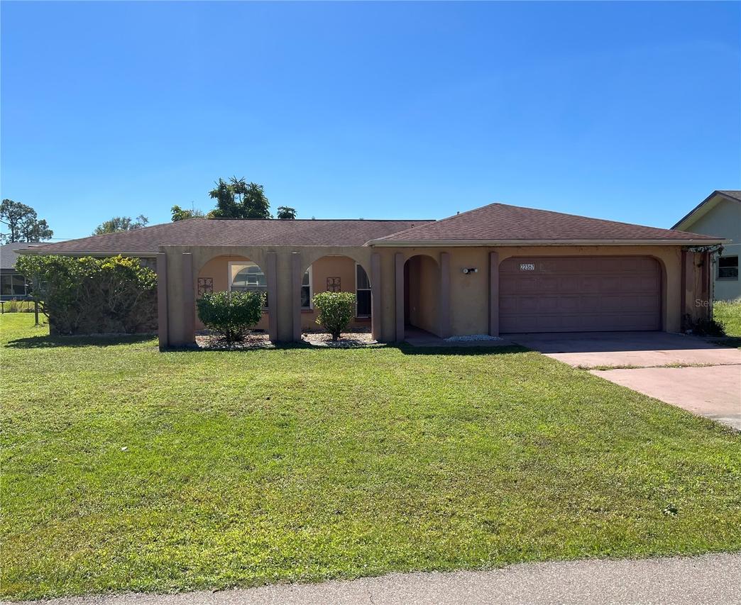 22367 Adorn Ave., Port Charlotte, FL 33952