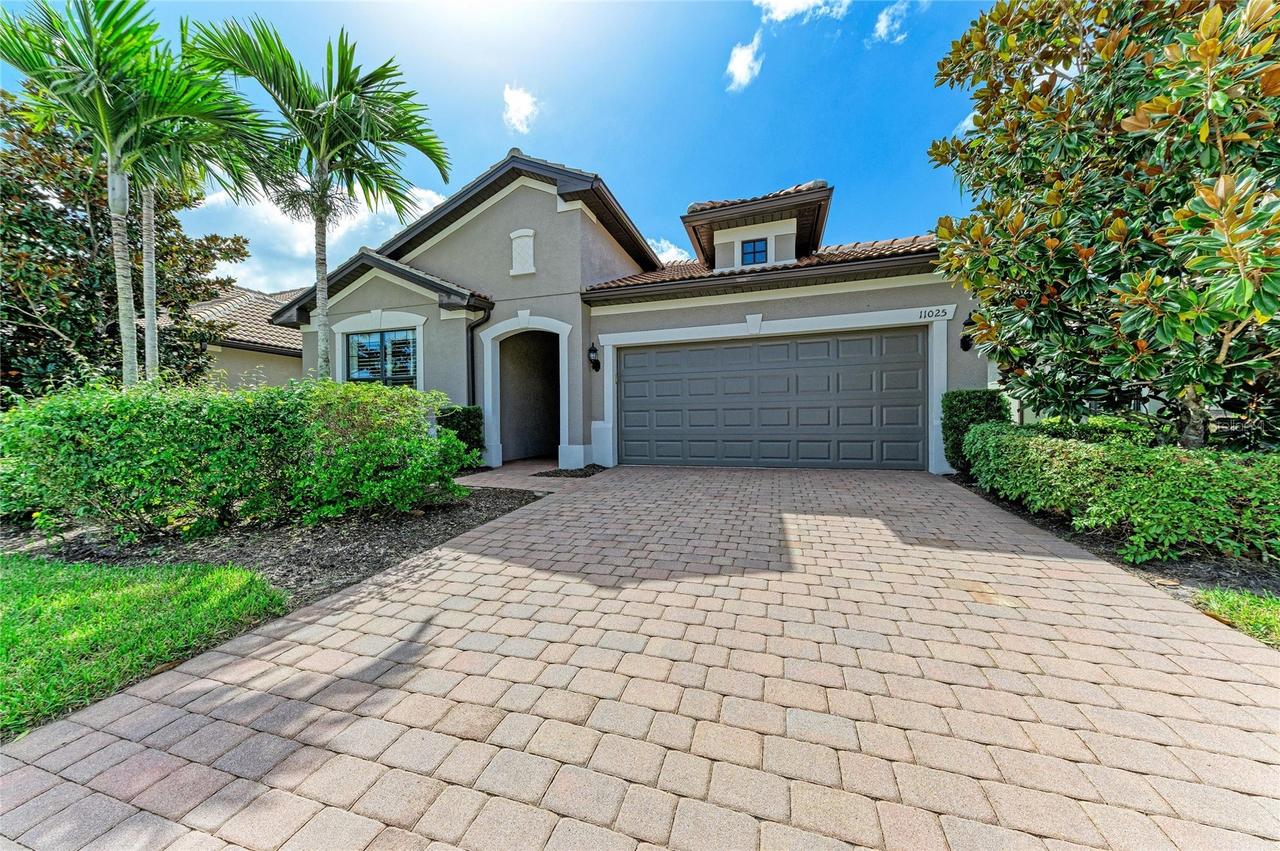 11025 Sandhill Preserve Dr., Sarasota, FL 34238