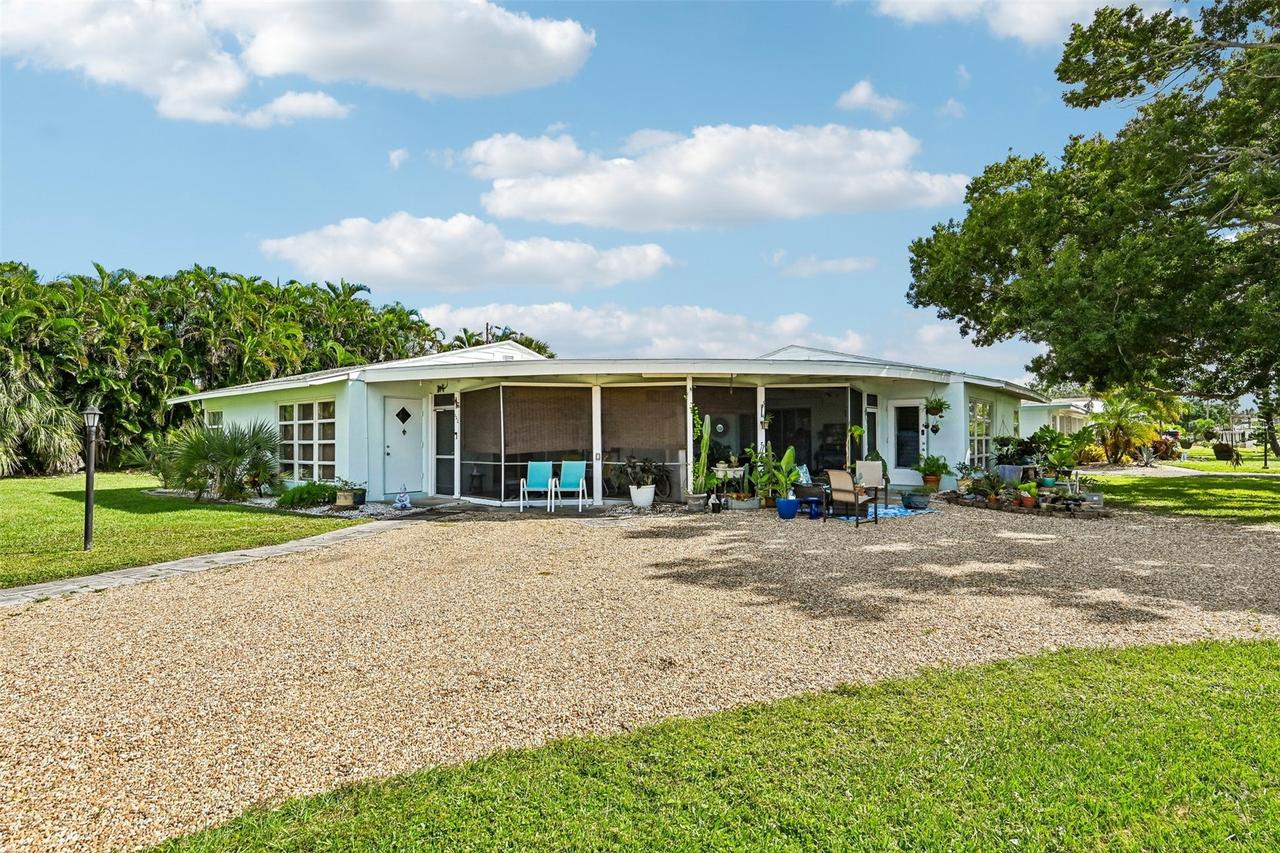 320 Parkside Dr., Venice, FL 34285