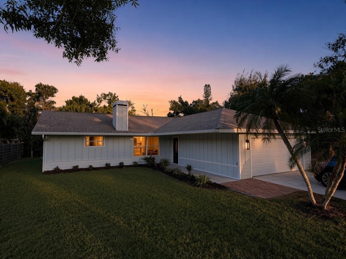 5639 Blount Ave., Sarasota, FL 34231