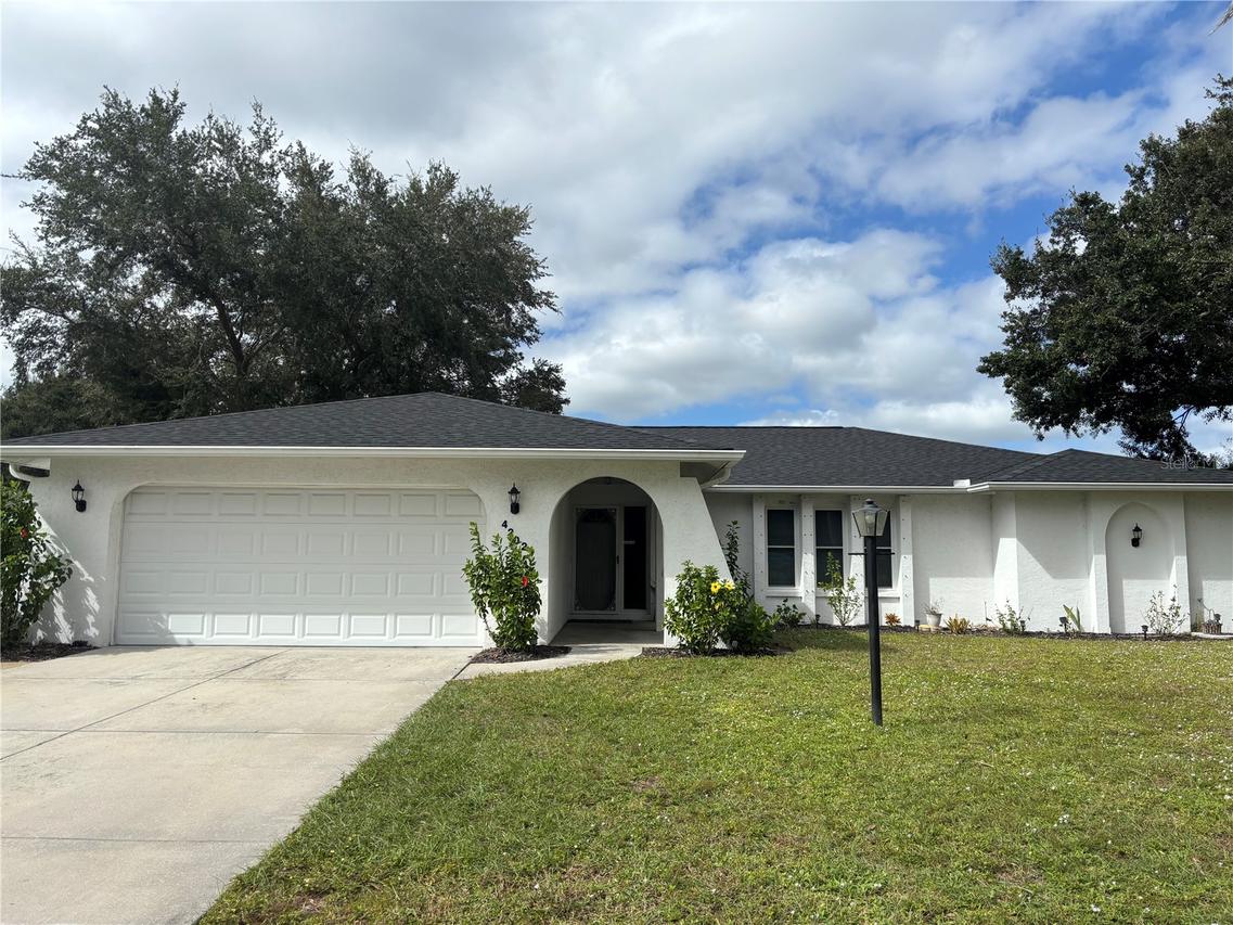 4202 Pasadena Cir., Sarasota, FL 34233