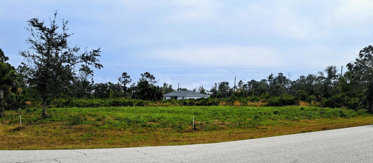 16277 Rennie Rd., Port Charlotte, FL 33981