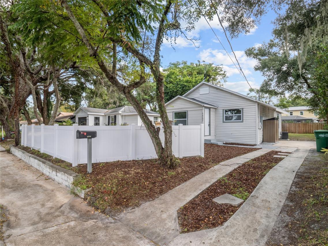 5907 N 15th St., Tampa, FL 33610